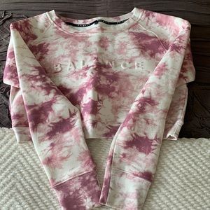 Balance pink tie-dye, crop sweatshirt.